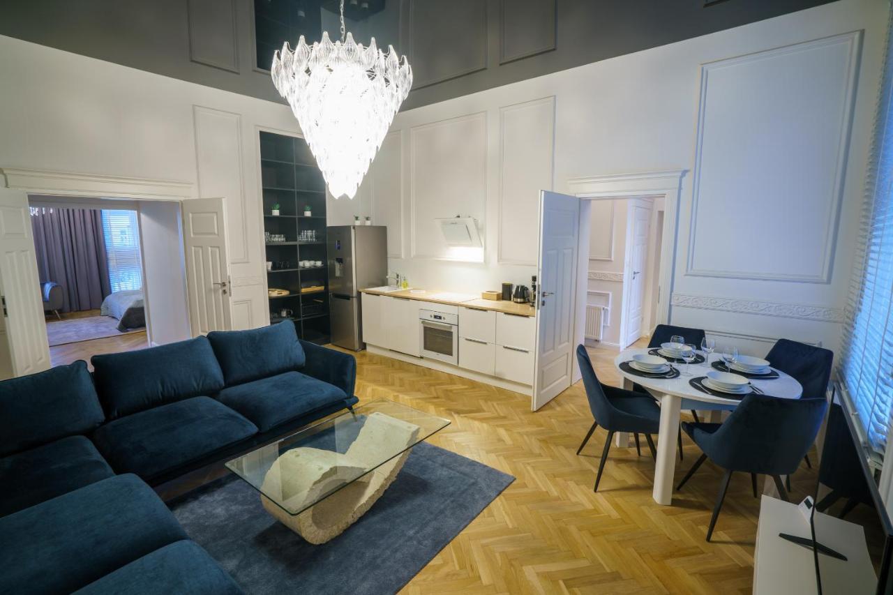 Prestige Apartment Rynek キェルツェ エクステリア 写真
