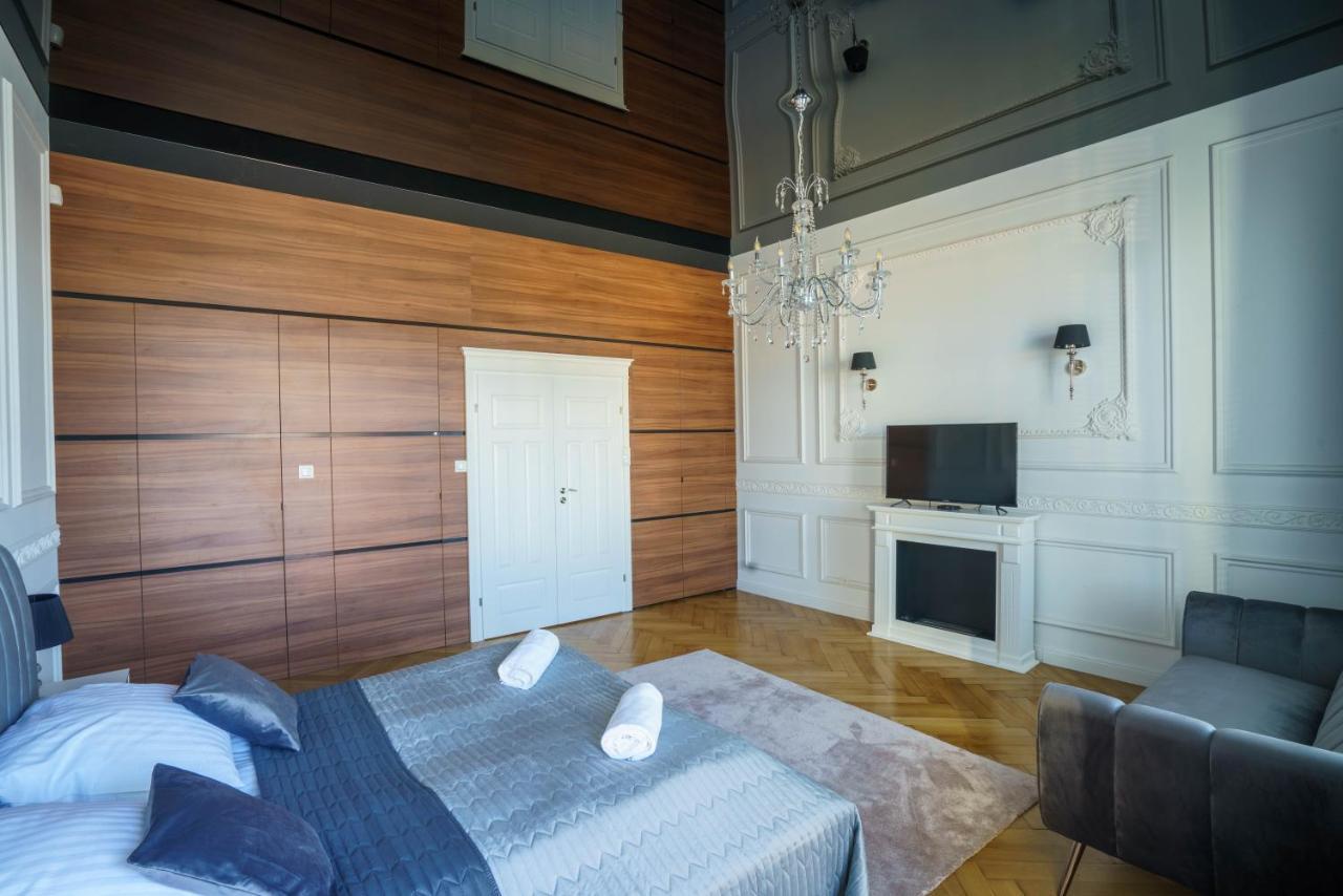 Prestige Apartment Rynek キェルツェ エクステリア 写真