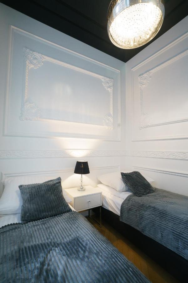 Prestige Apartment Rynek キェルツェ エクステリア 写真