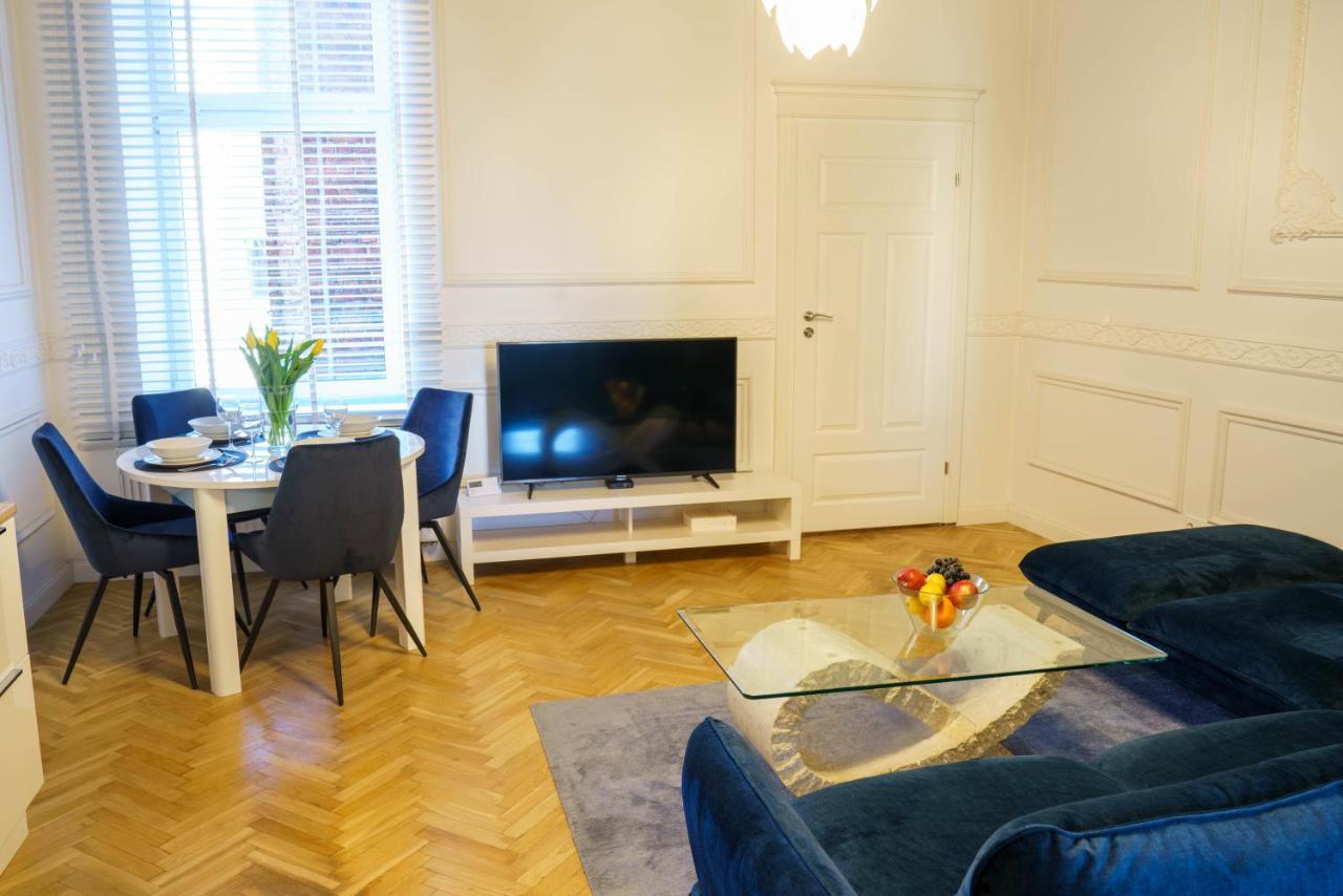 Prestige Apartment Rynek キェルツェ エクステリア 写真