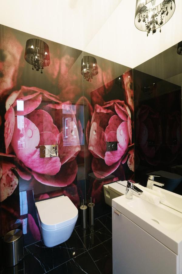 Prestige Apartment Rynek キェルツェ エクステリア 写真