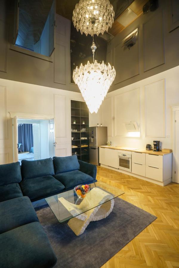 Prestige Apartment Rynek キェルツェ エクステリア 写真
